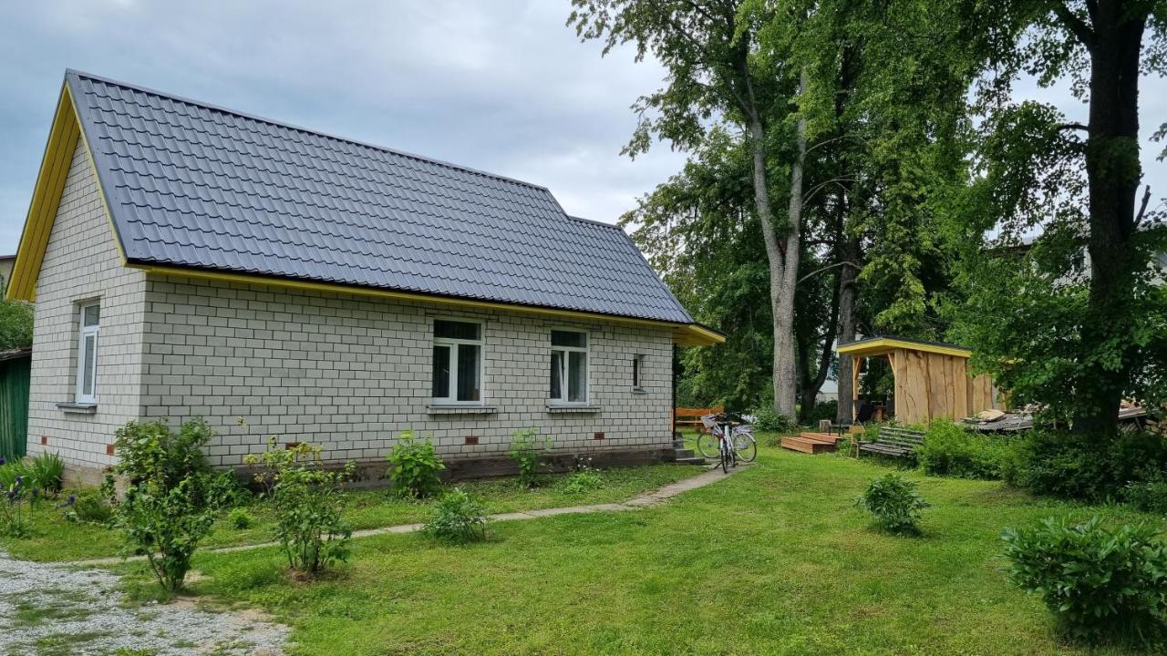 Mustvee Puhkemaja Vila Exterior foto