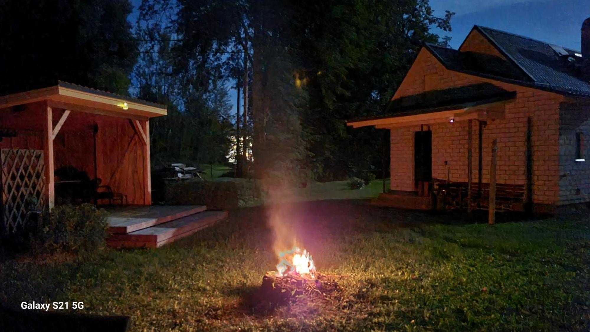 Mustvee Puhkemaja Vila Exterior foto